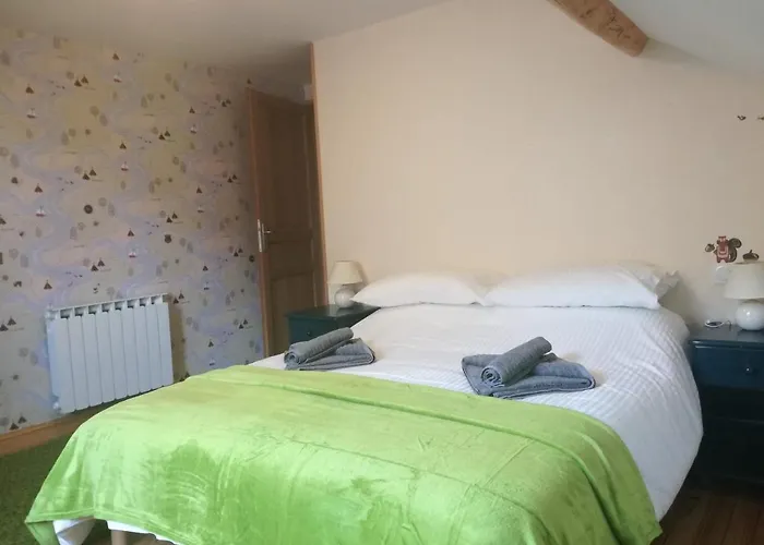 Great House In Center Of Luz St Sauveur *